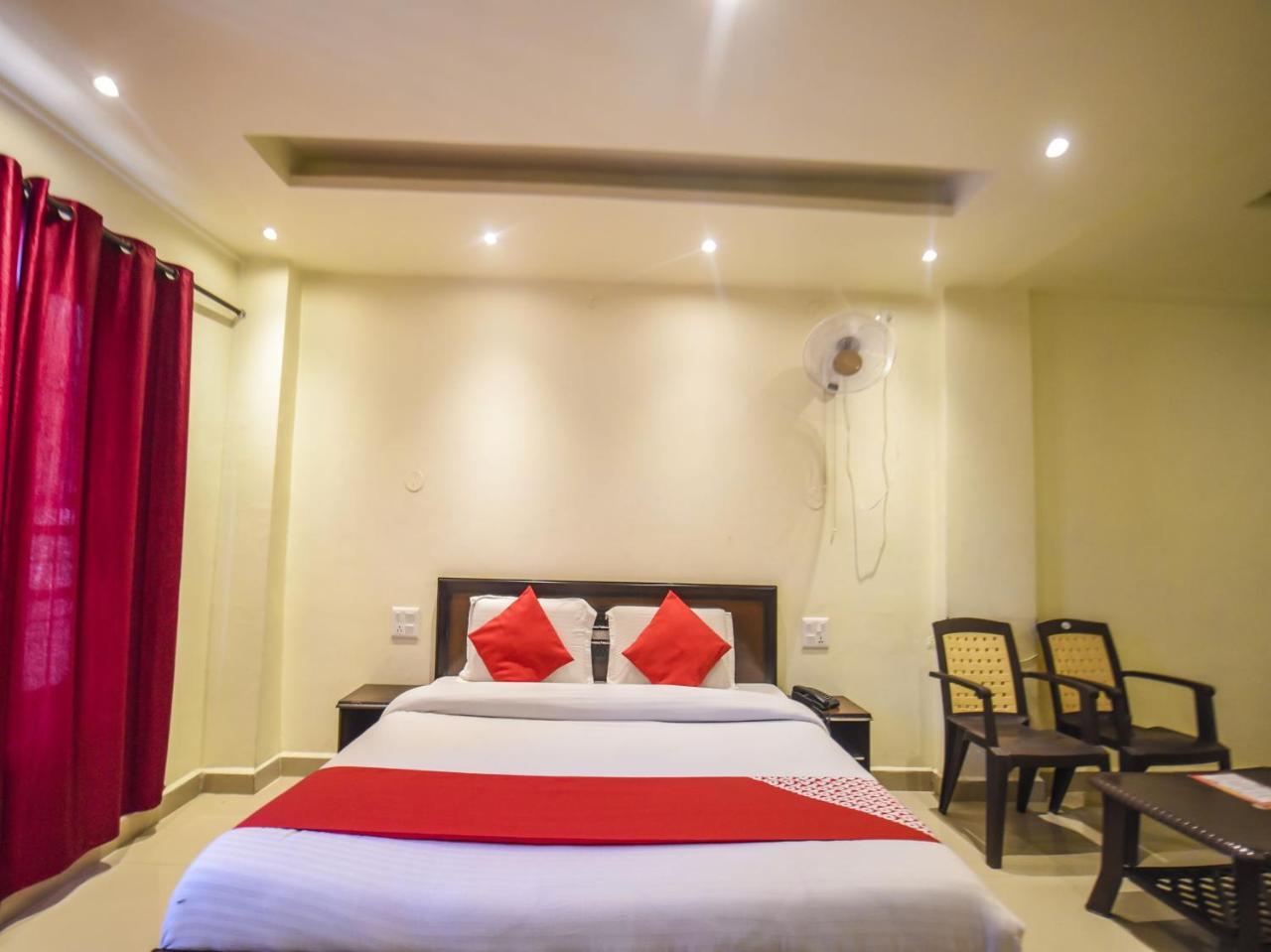 Oyo 7905 Holiday Inn Dalhousie Εξωτερικό φωτογραφία