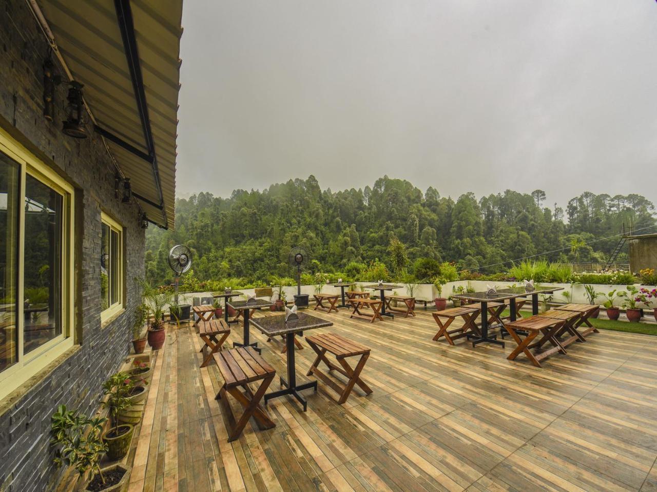 Oyo 7905 Holiday Inn Dalhousie Εξωτερικό φωτογραφία